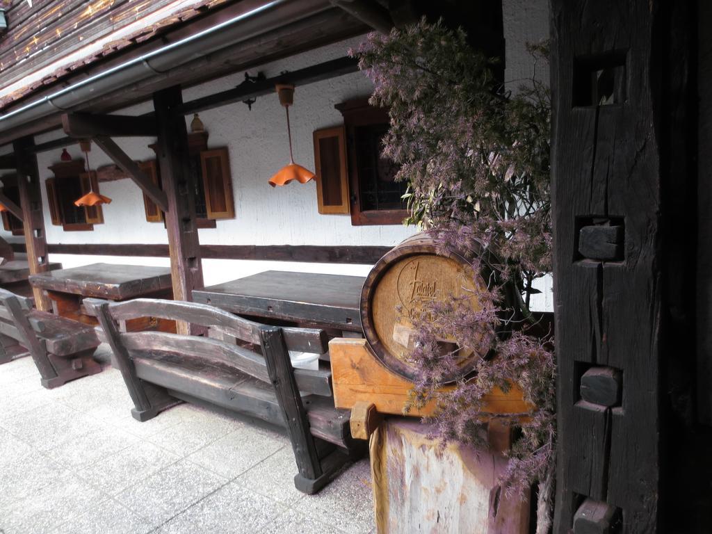 Hotel Gostisce Smuk Križe Exteriér fotografie
