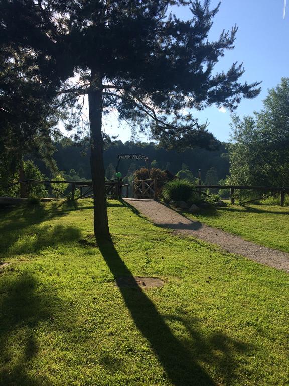 Hotel Gostisce Smuk Križe Exteriér fotografie